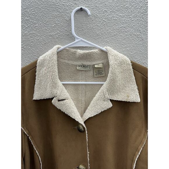 L.L. Bean Womens Jacket Size XL Petite Faux Suede Brown Button Up Sherpa Lined - Picture 3 of 15